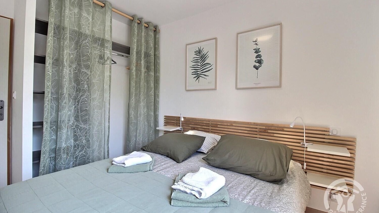 Photo of Bedroom in Plourhan