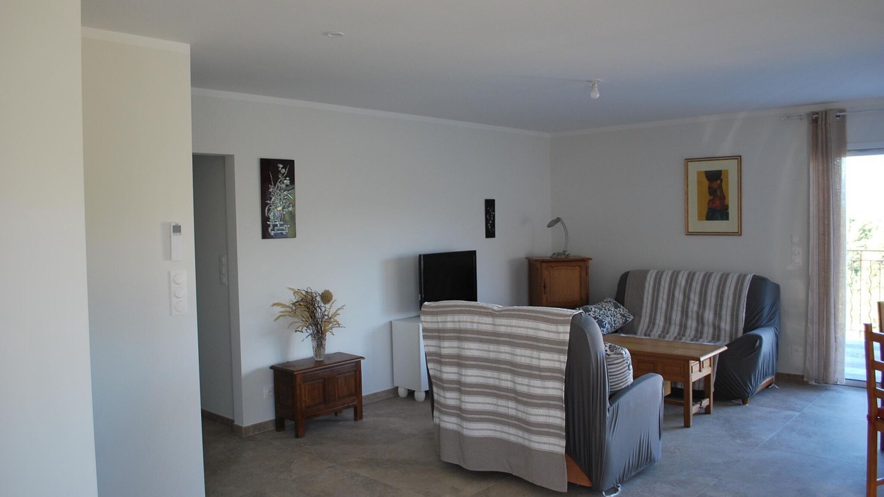 Photo of Livingroom in Largentiere