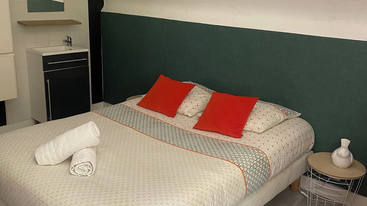 Photo of Bedroom in Valognes
