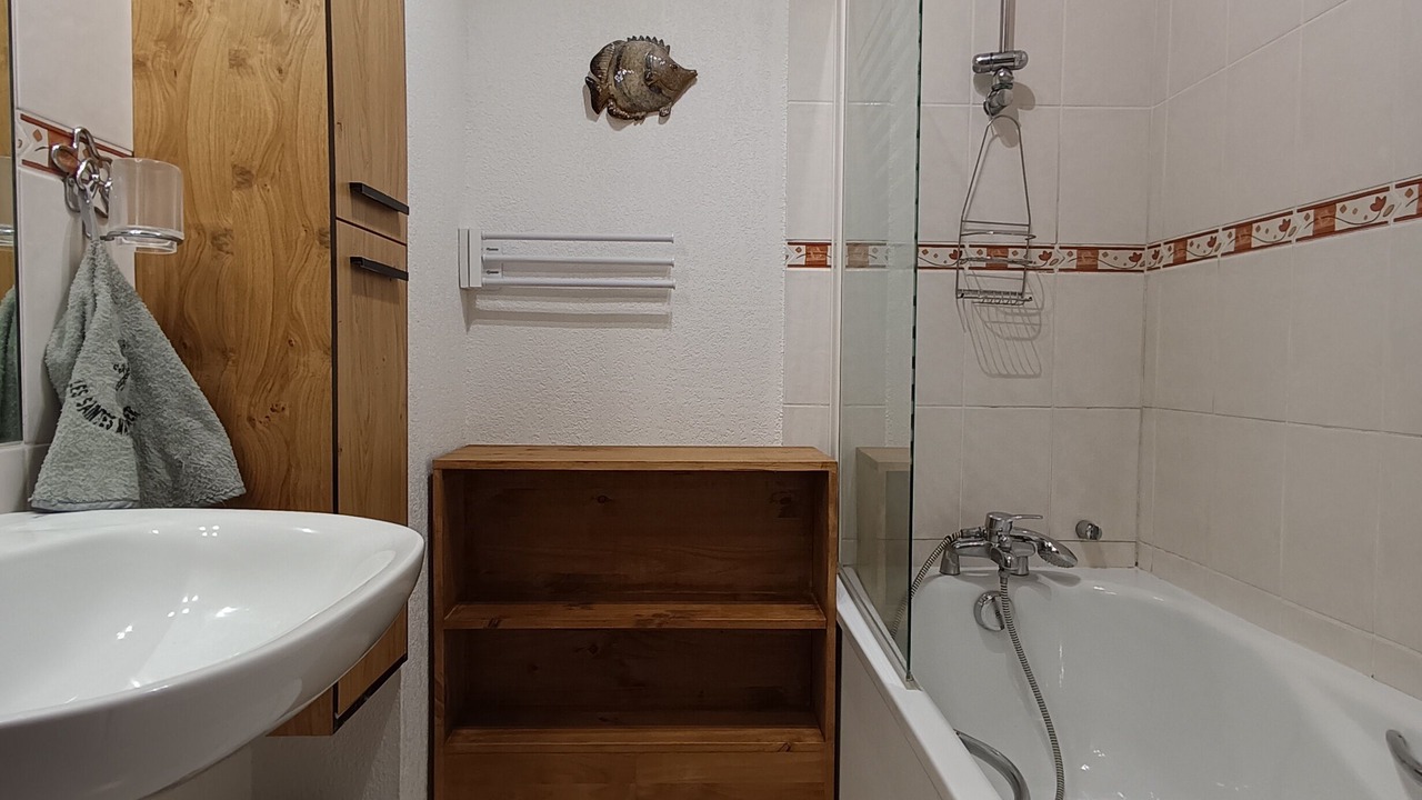 Photo of Bathroom in Loriol-du-Comtat