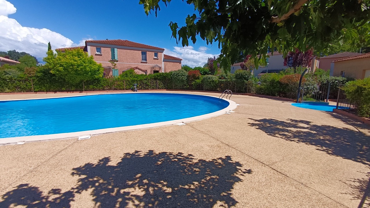 Photo of Outdoor in Loriol-du-Comtat