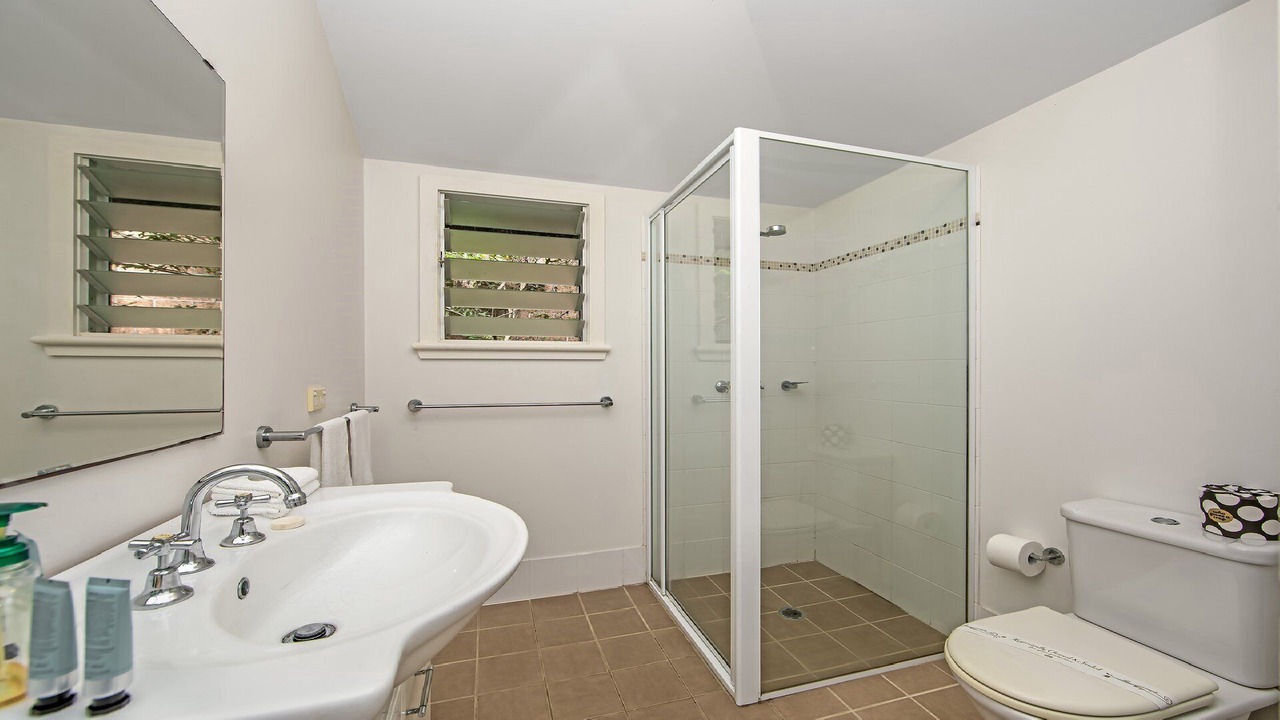 Photo of Bathroom in Patonga