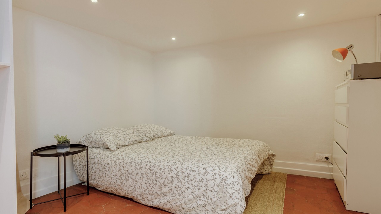 Photo of Bedroom in Archives