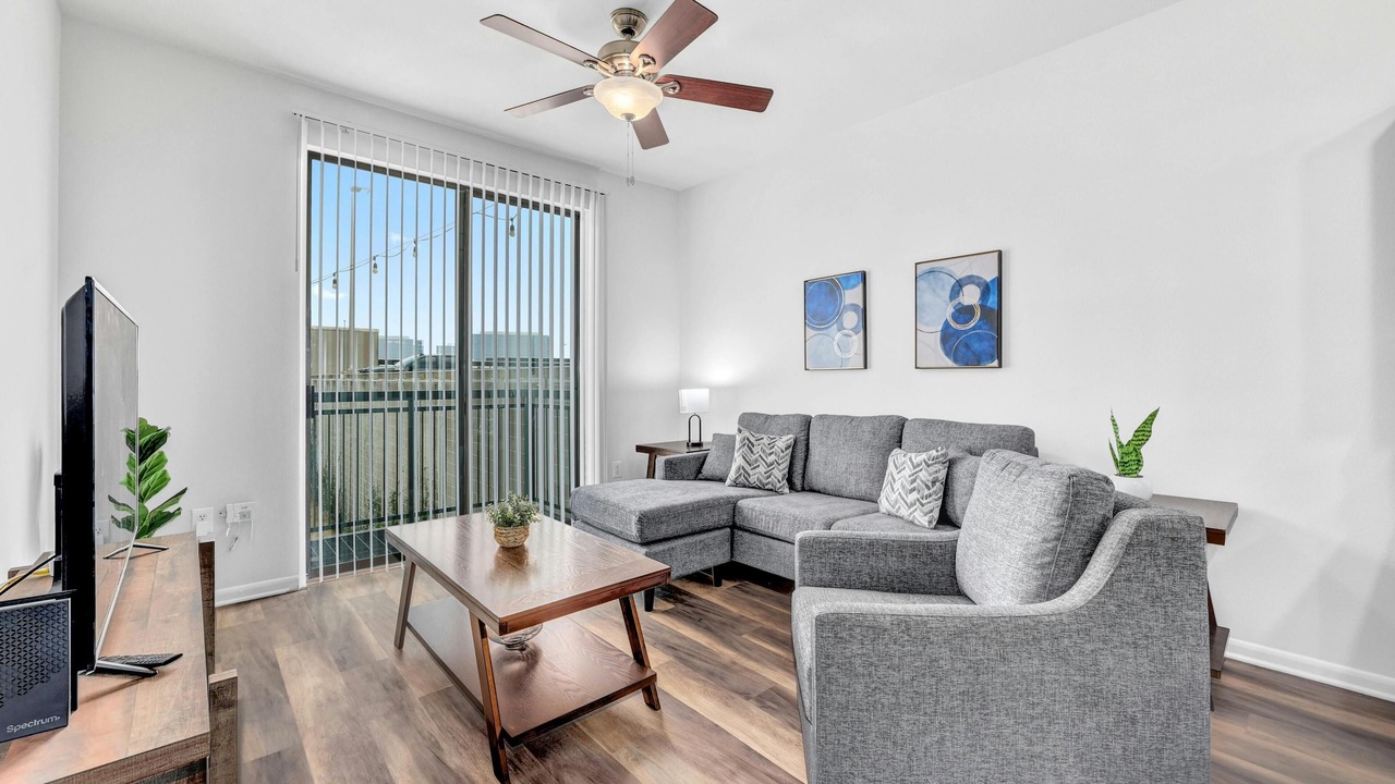 Photo of Livingroom in North Burnet