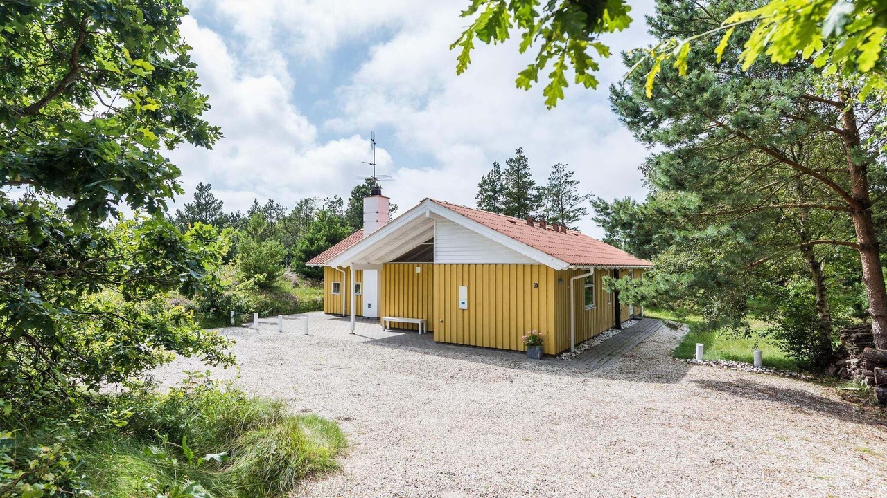 Photo of Outdoor in Henne