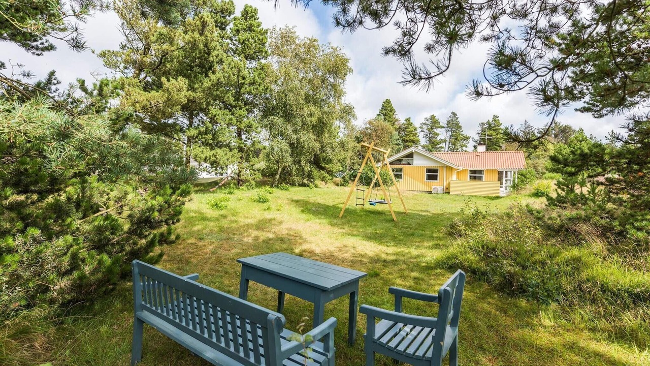 Photo of Outdoor in Henne