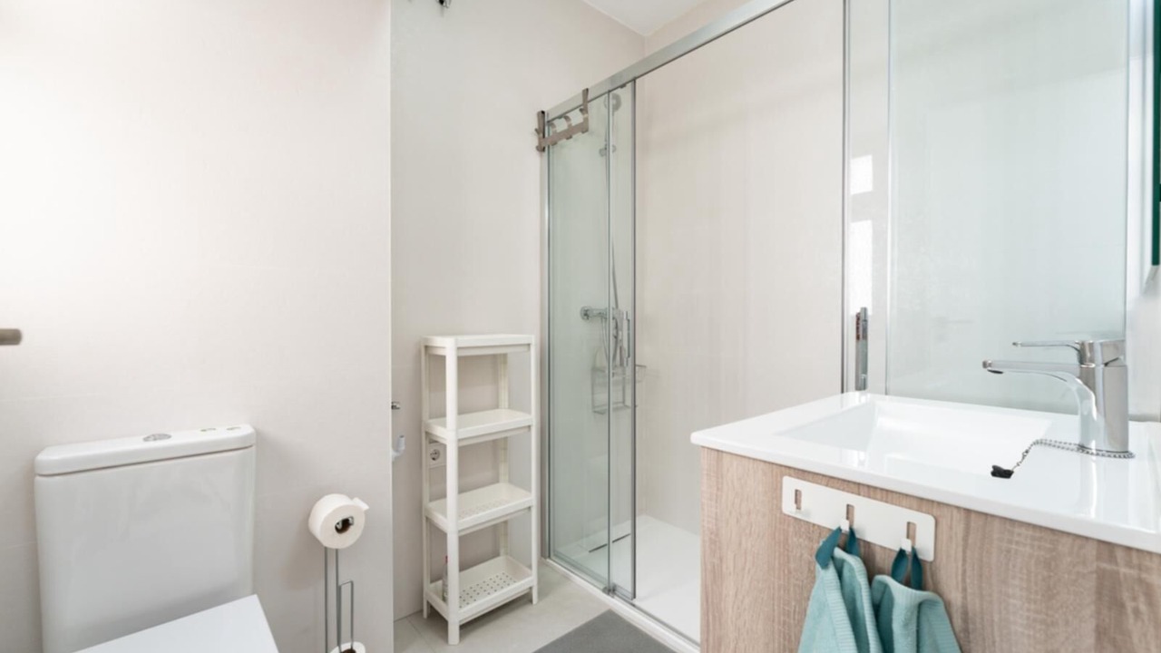 Photo of Bathroom in Retamar
