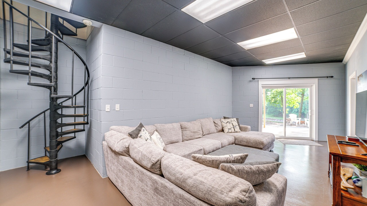 Photo of Livingroom in Gilbertsville
