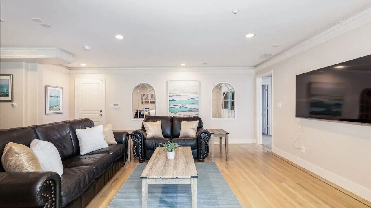 Photo of Livingroom in El Granada