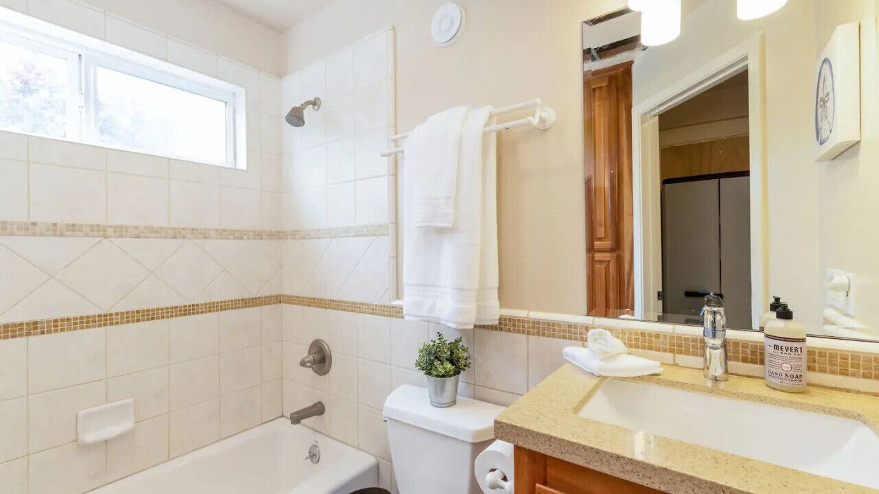 Photo of Bathroom in El Granada