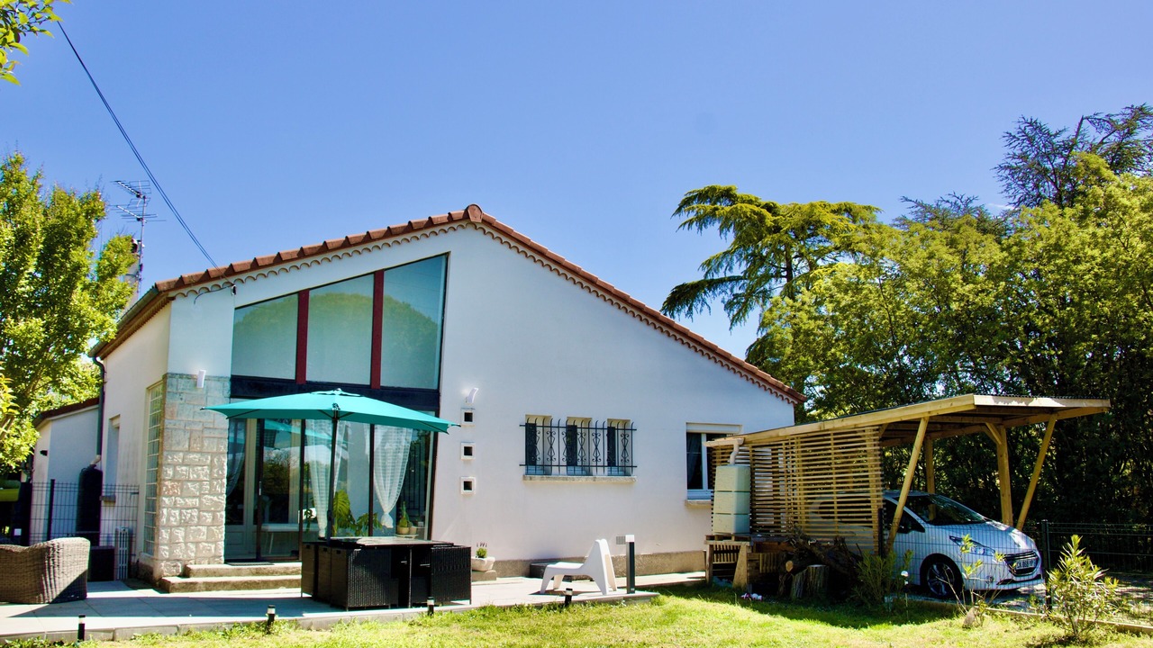 Photo of Outdoor in Labarthe-sur-Leze