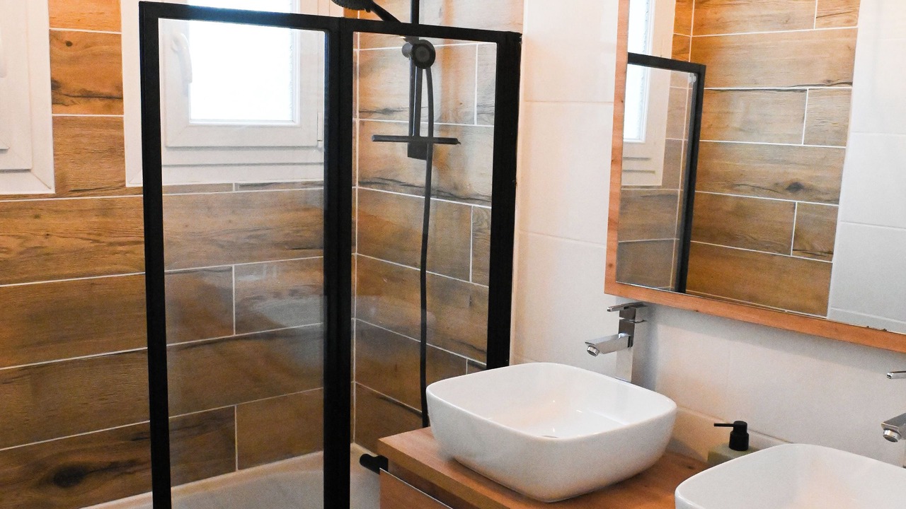 Photo of Bathroom in Labarthe-sur-Leze