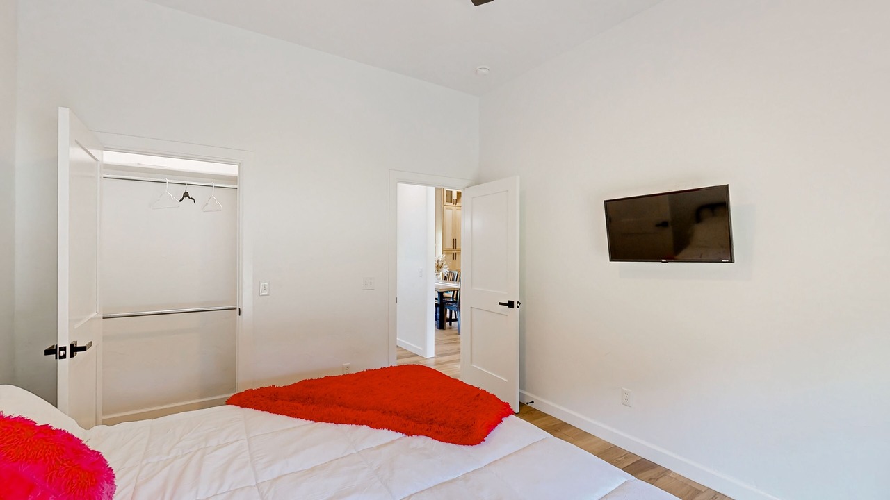 Photo of Bedroom in Hoyt