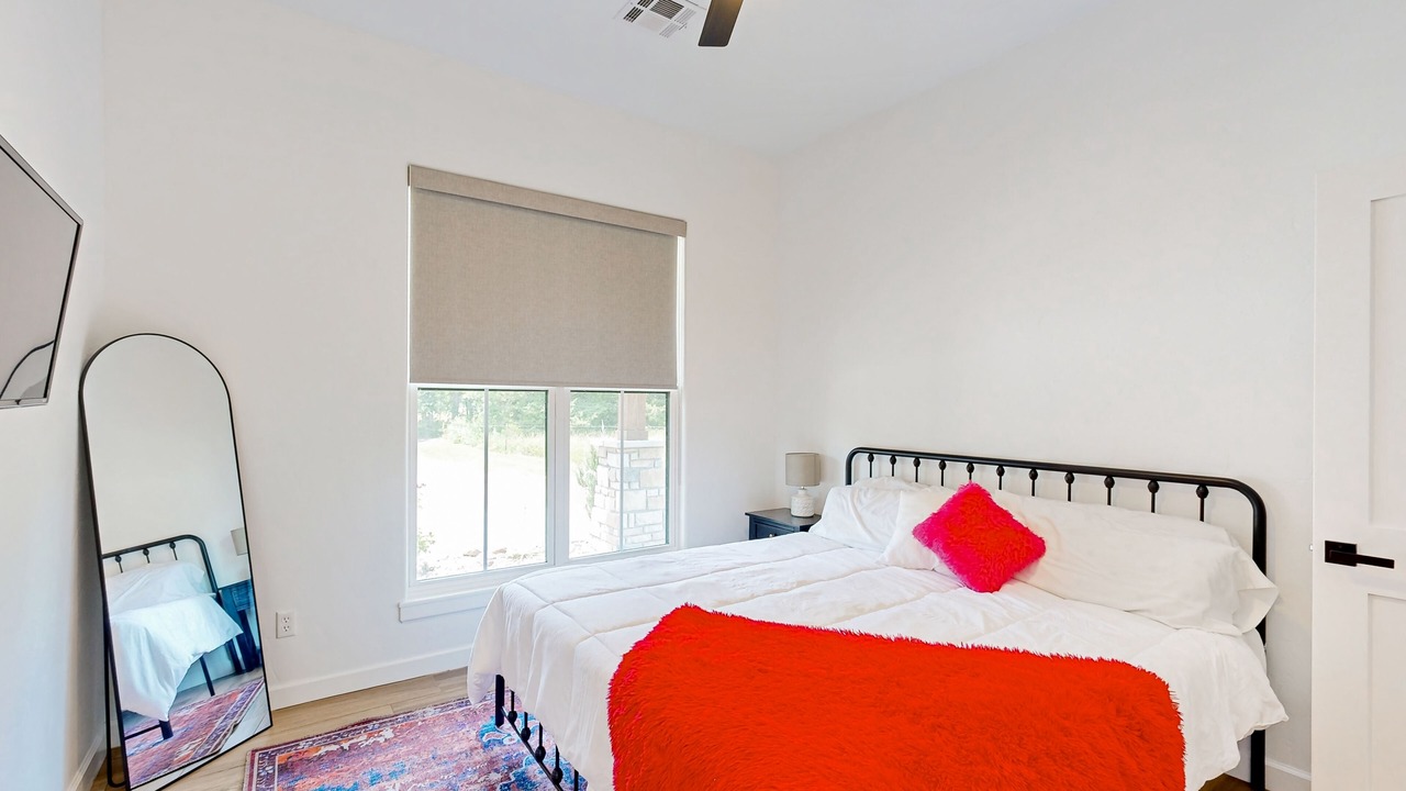 Photo of Bedroom in Hoyt