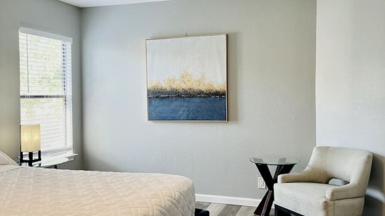 Photo of Bedroom in Medical Center District