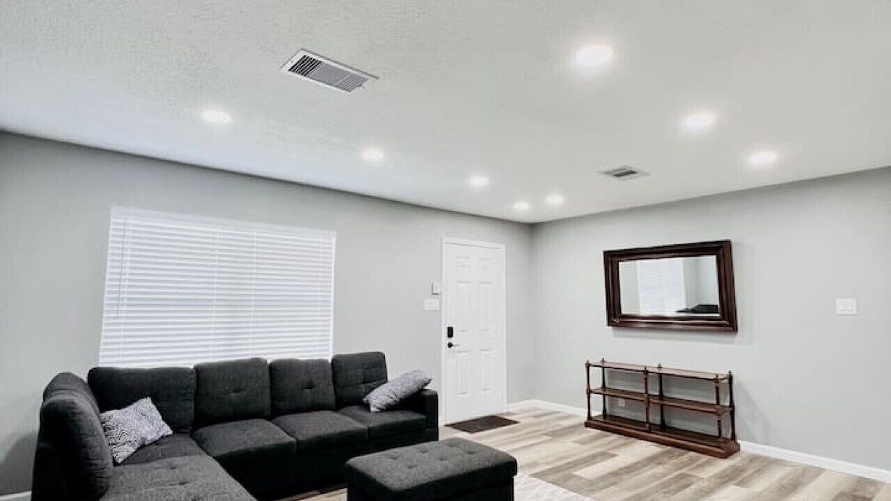 Photo of Livingroom in Medical Center District