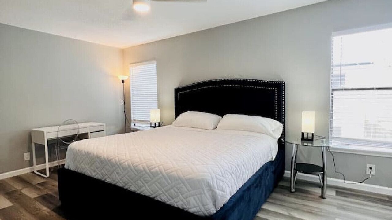 Photo of Bedroom in Medical Center District