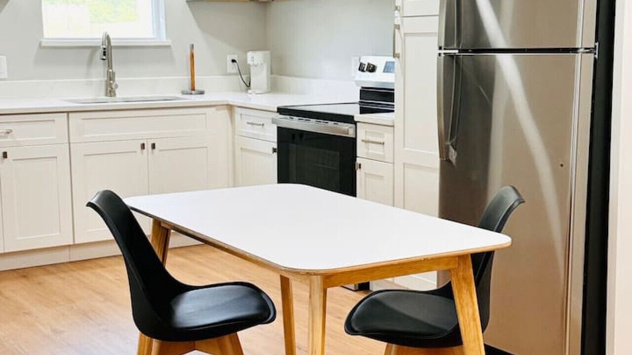 Photo of Kitchen in Northwest Los Angeles Heights