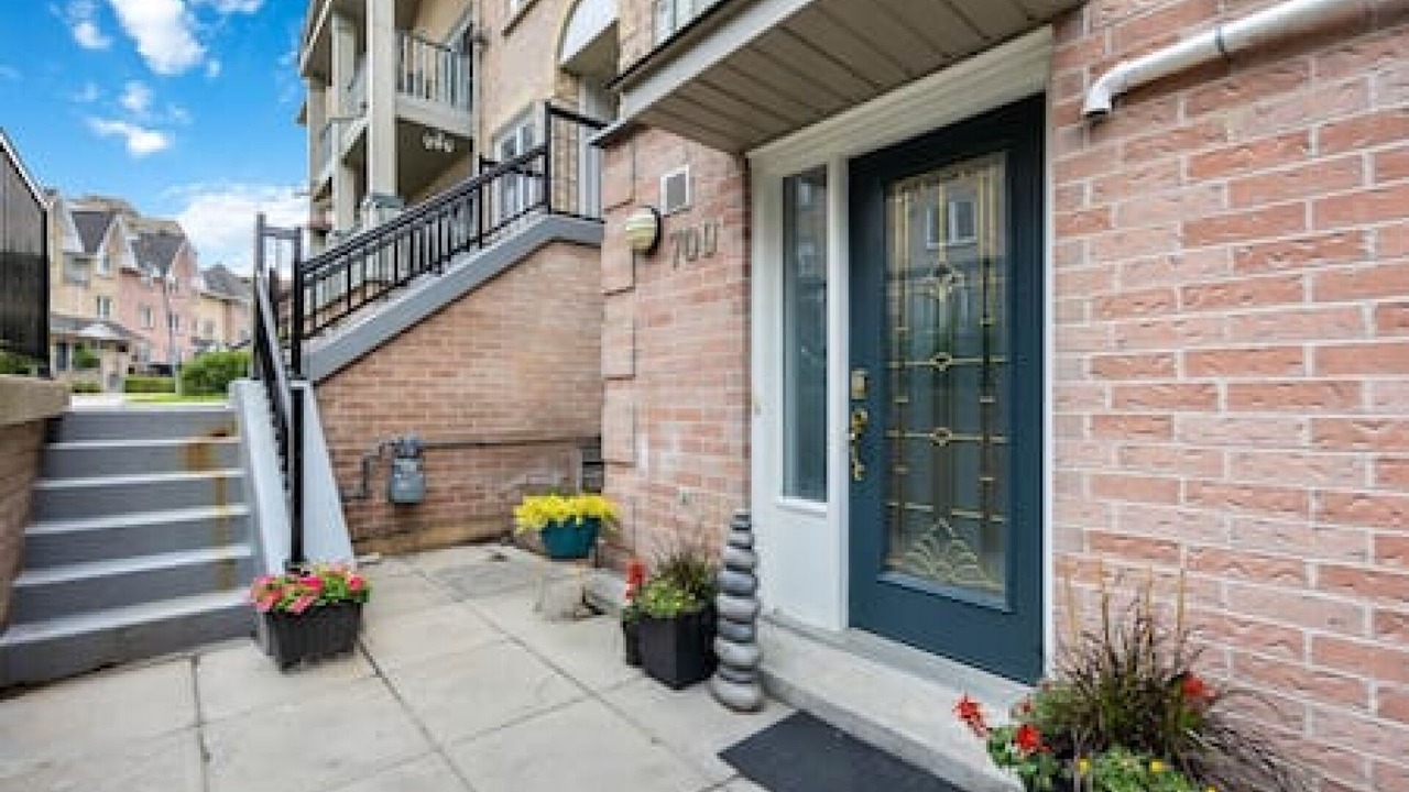 Photo of Outdoor in Richmond Hill