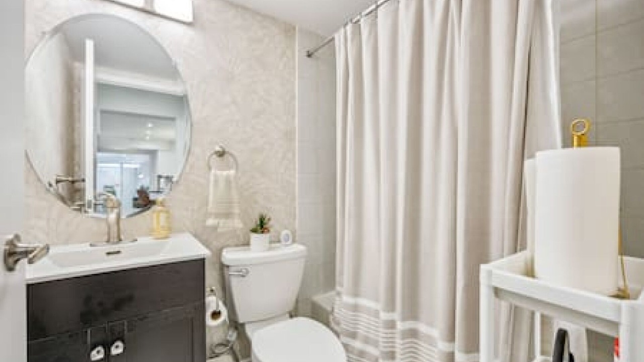 Photo of Bathroom in Richmond Hill