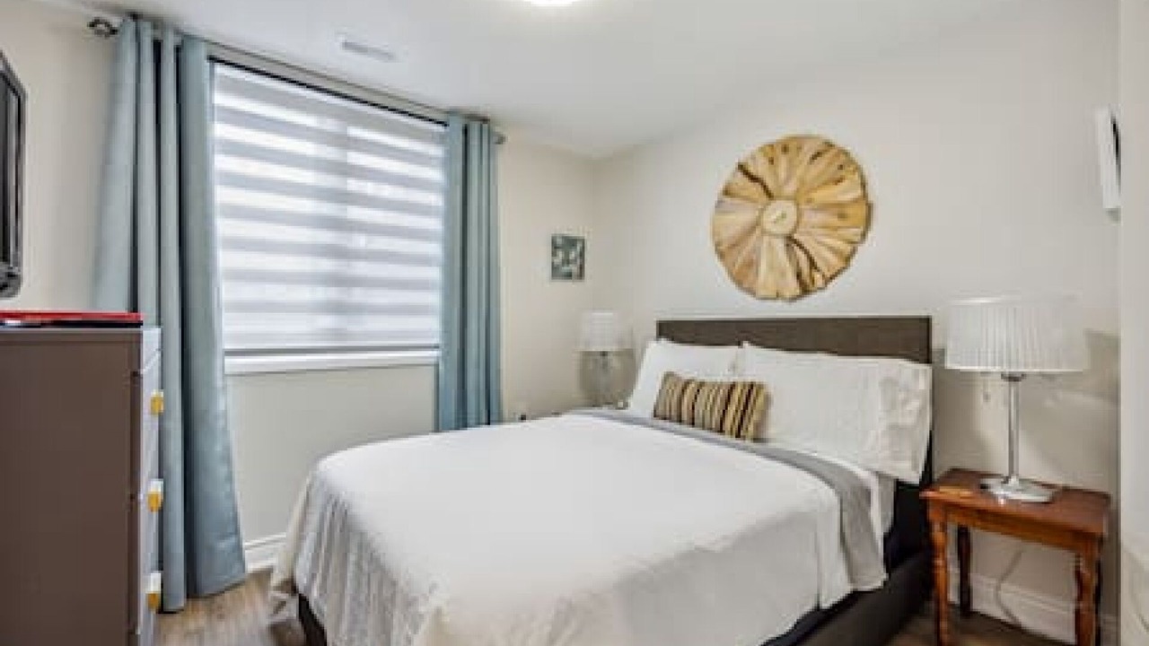 Photo of Bedroom in Richmond Hill