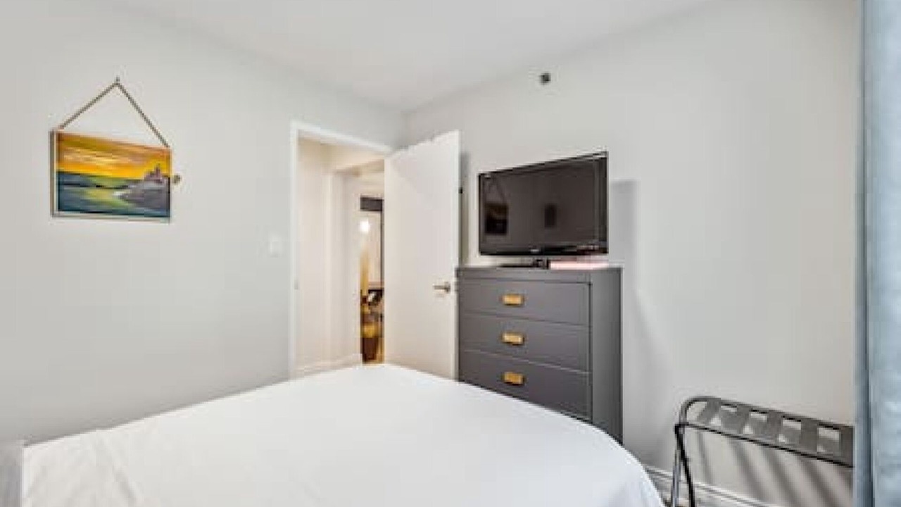Photo of Bedroom in Richmond Hill