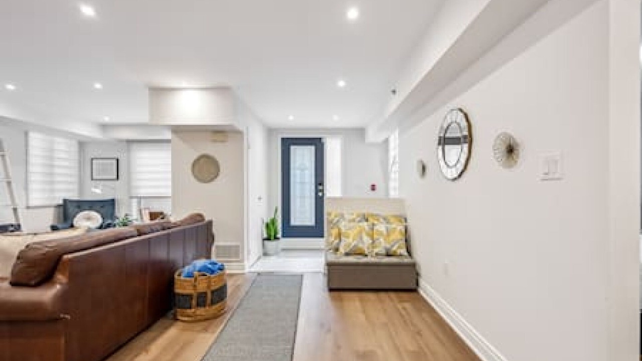 Photo of Bedroom in Richmond Hill