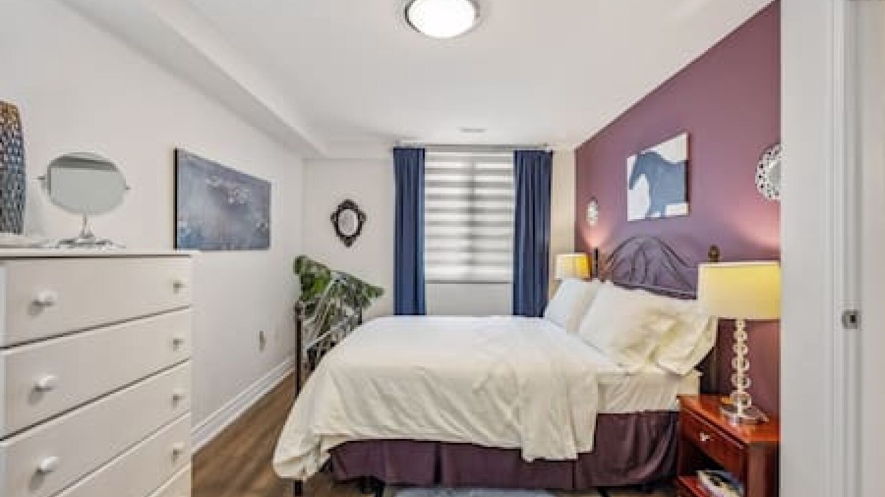 Photo of Bedroom in Richmond Hill