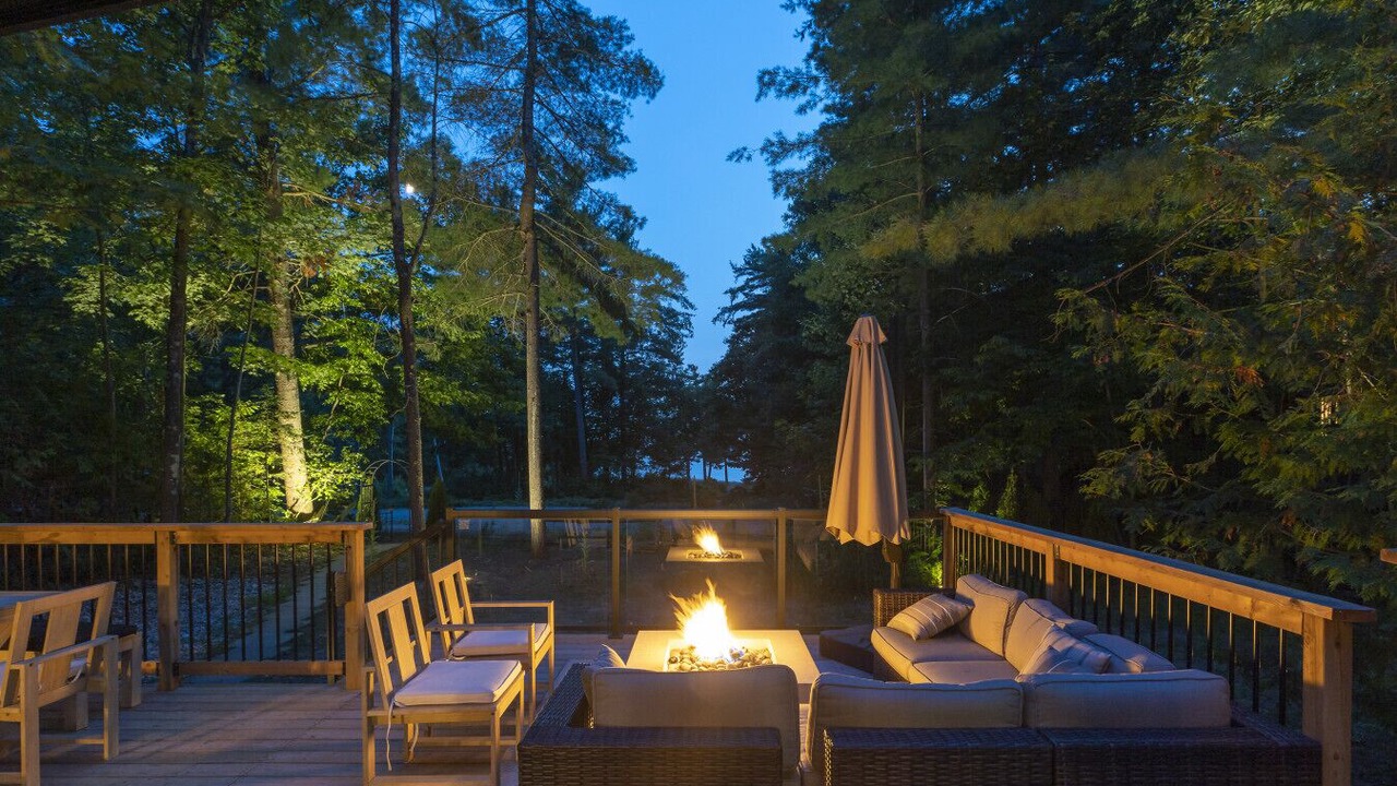 Photo of Outdoor in Tiny