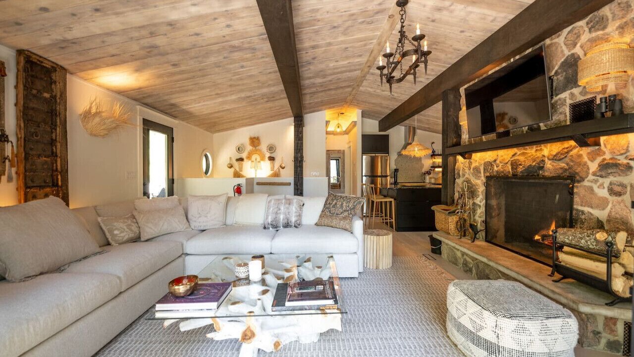 Photo of Livingroom in Tiny