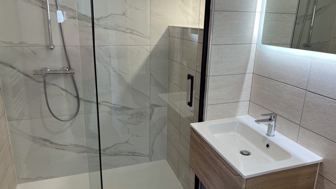 Photo of Bathroom in Le Chateau-d'Oleron