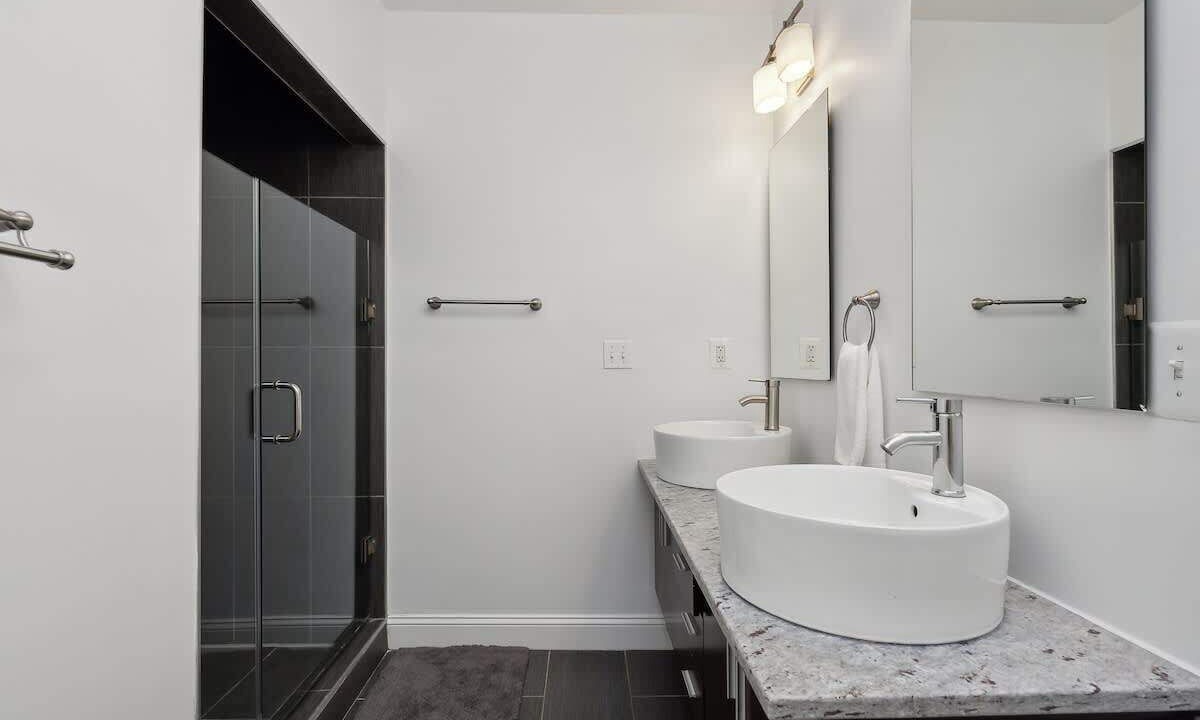Photo of Bathroom in Petworth
