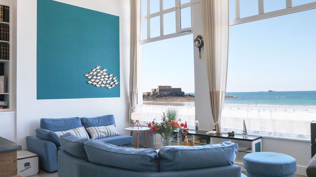 Photo of Livingroom in Courtoisville-Sillon-Moka