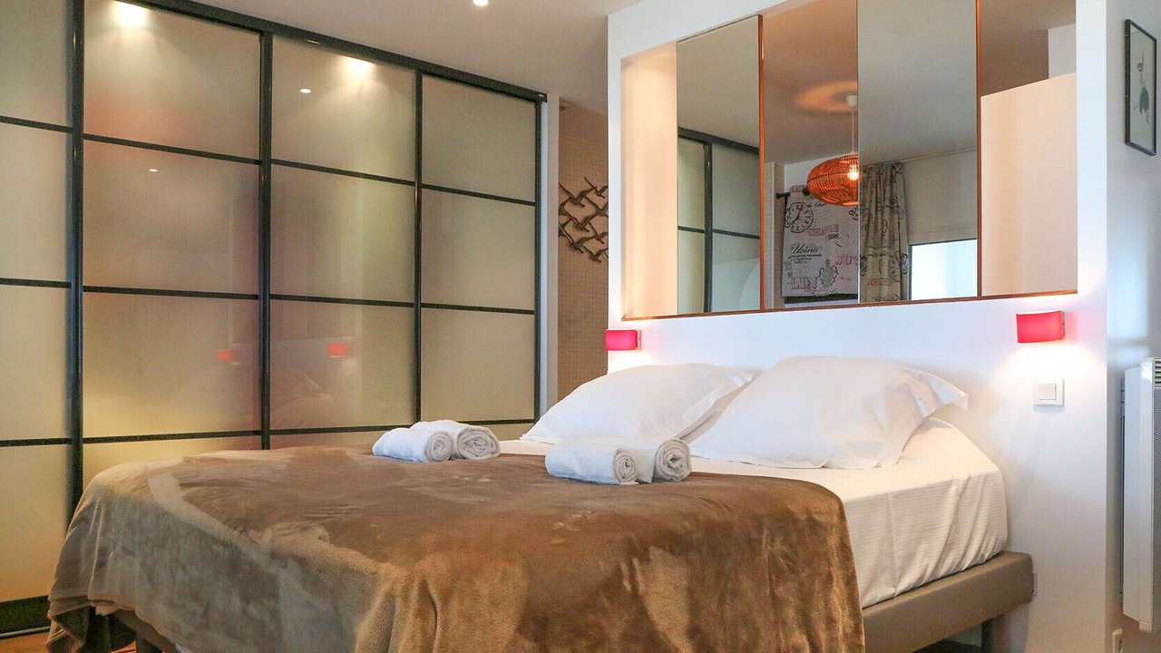 Photo of Bedroom in Courtoisville-Sillon-Moka