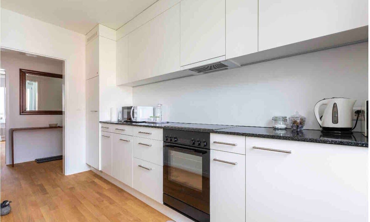 Photo of Others in Werd