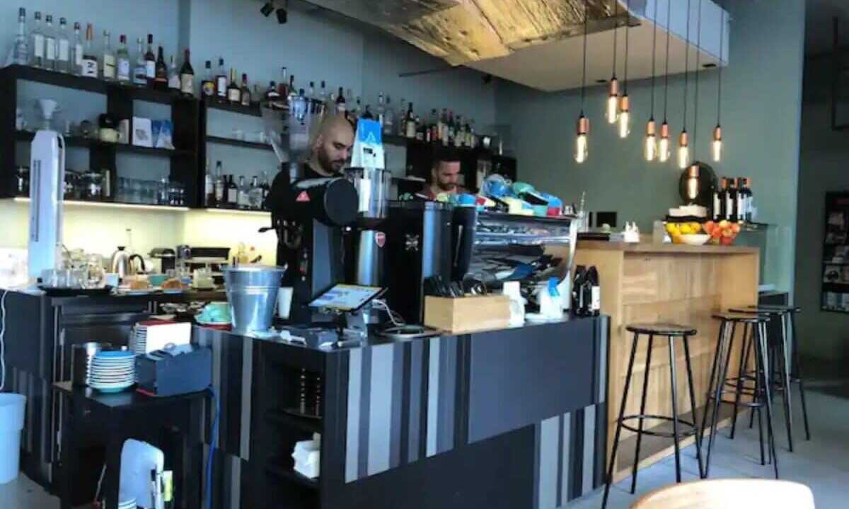 Photo of Others in Werd