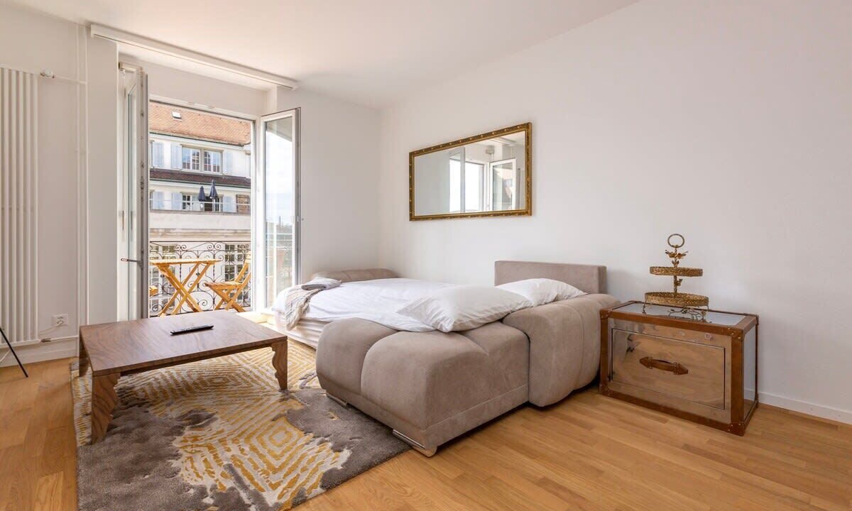 Photo of Others in Werd