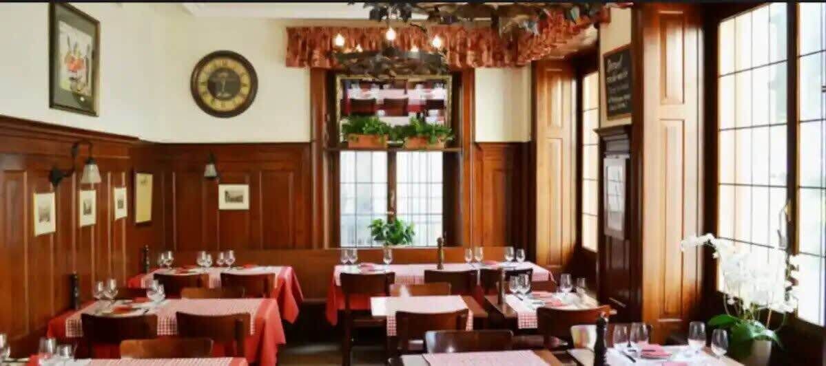 Photo of Others in Werd