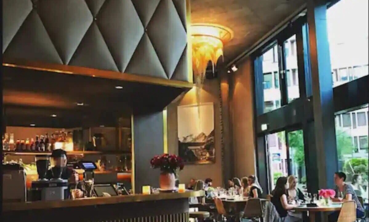 Photo of Others in Werd