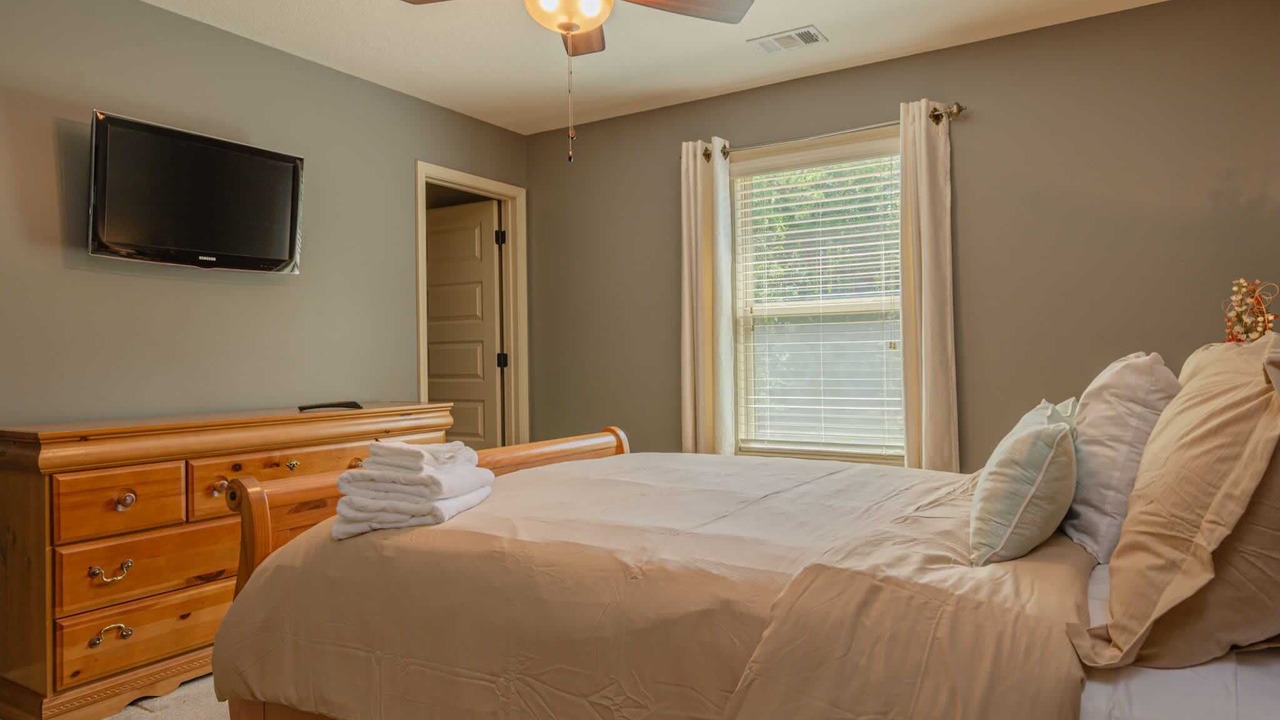 Photo of Others in Fortson