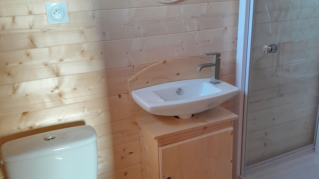 Photo of Bathroom in Thiel-sur-Acolin