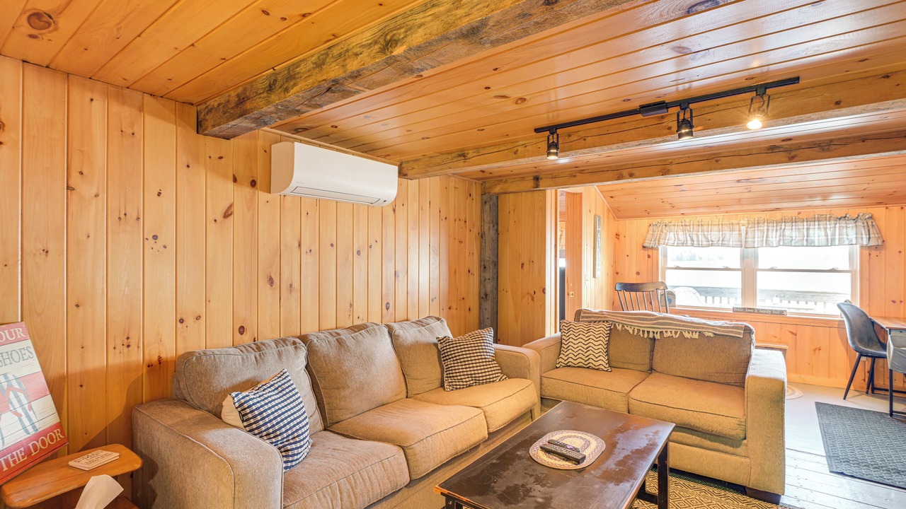 Photo of Livingroom in East Machias