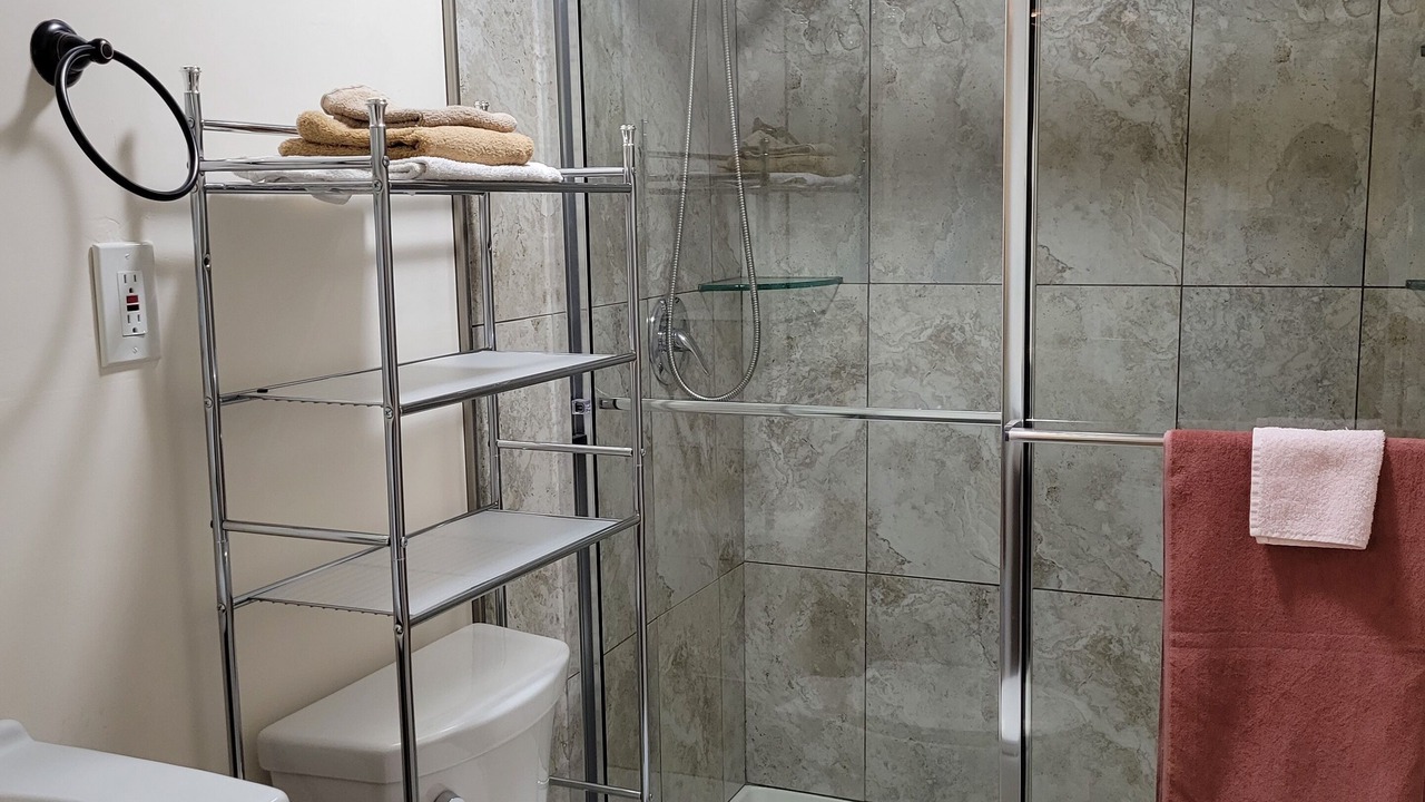 Photo of Bathroom in Bennett