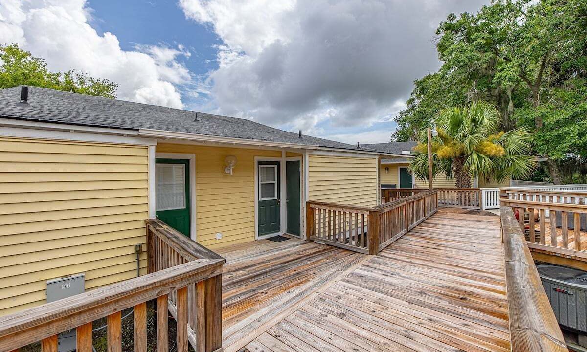 Photo of Patio Balcony in St. Simons Island