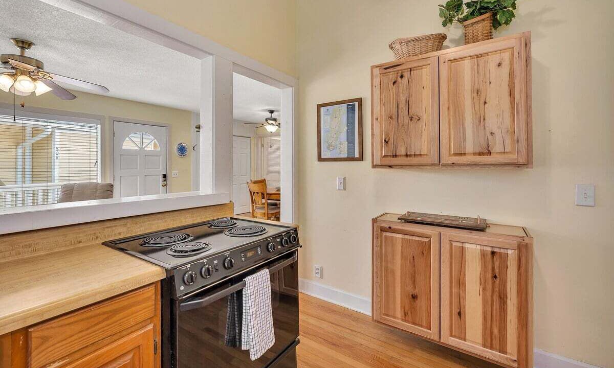 Photo of Kitchen in St. Simons Island