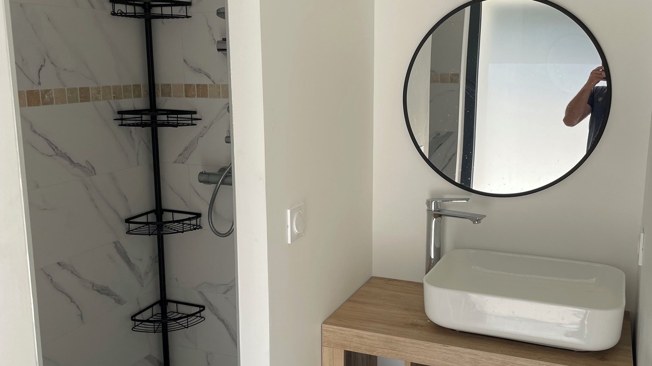 Photo of Bathroom in Bourg-Saint-Andeol