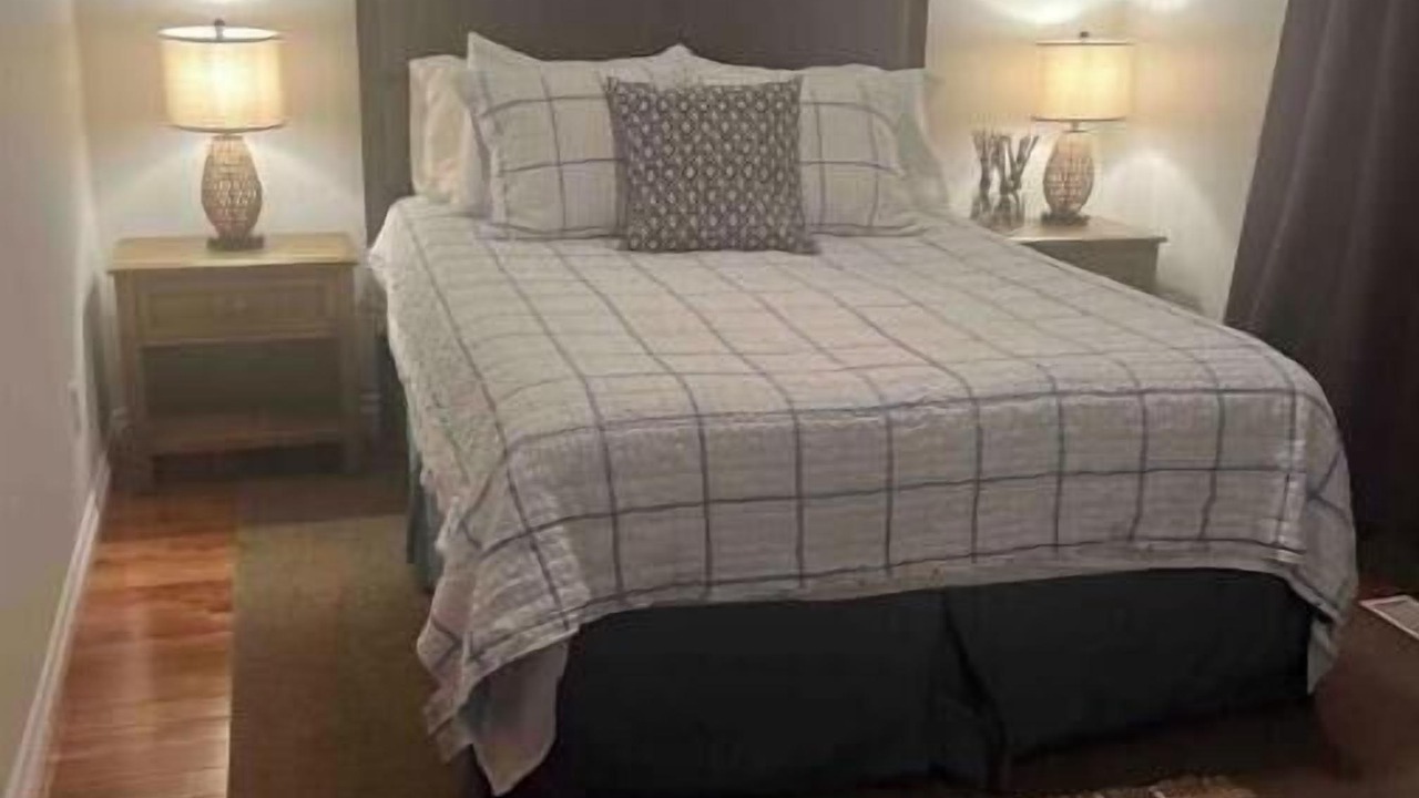 Photo of Bedroom in Wasaga Beach