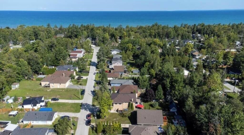 Photo of Outdoor in Wasaga Beach