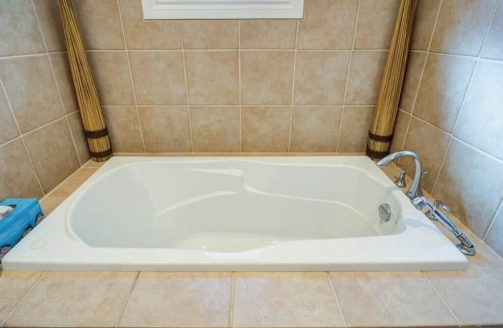 Photo of Bathroom in Wasaga Beach