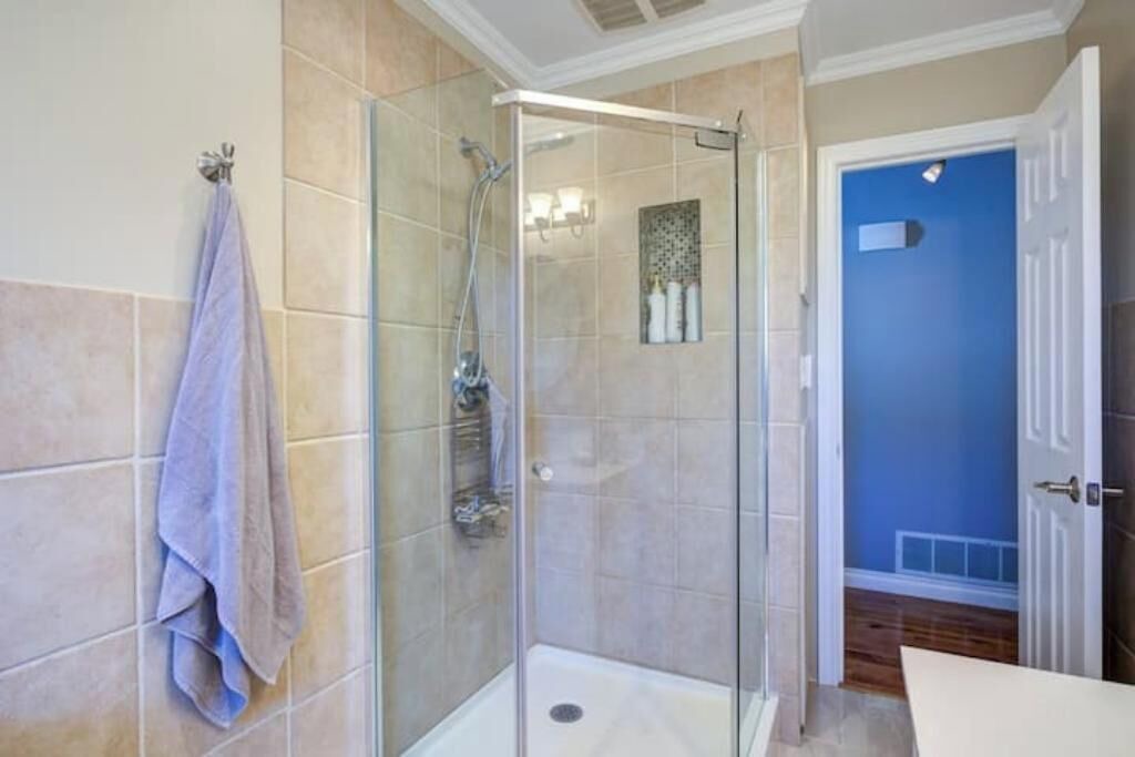Photo of Bathroom in Wasaga Beach